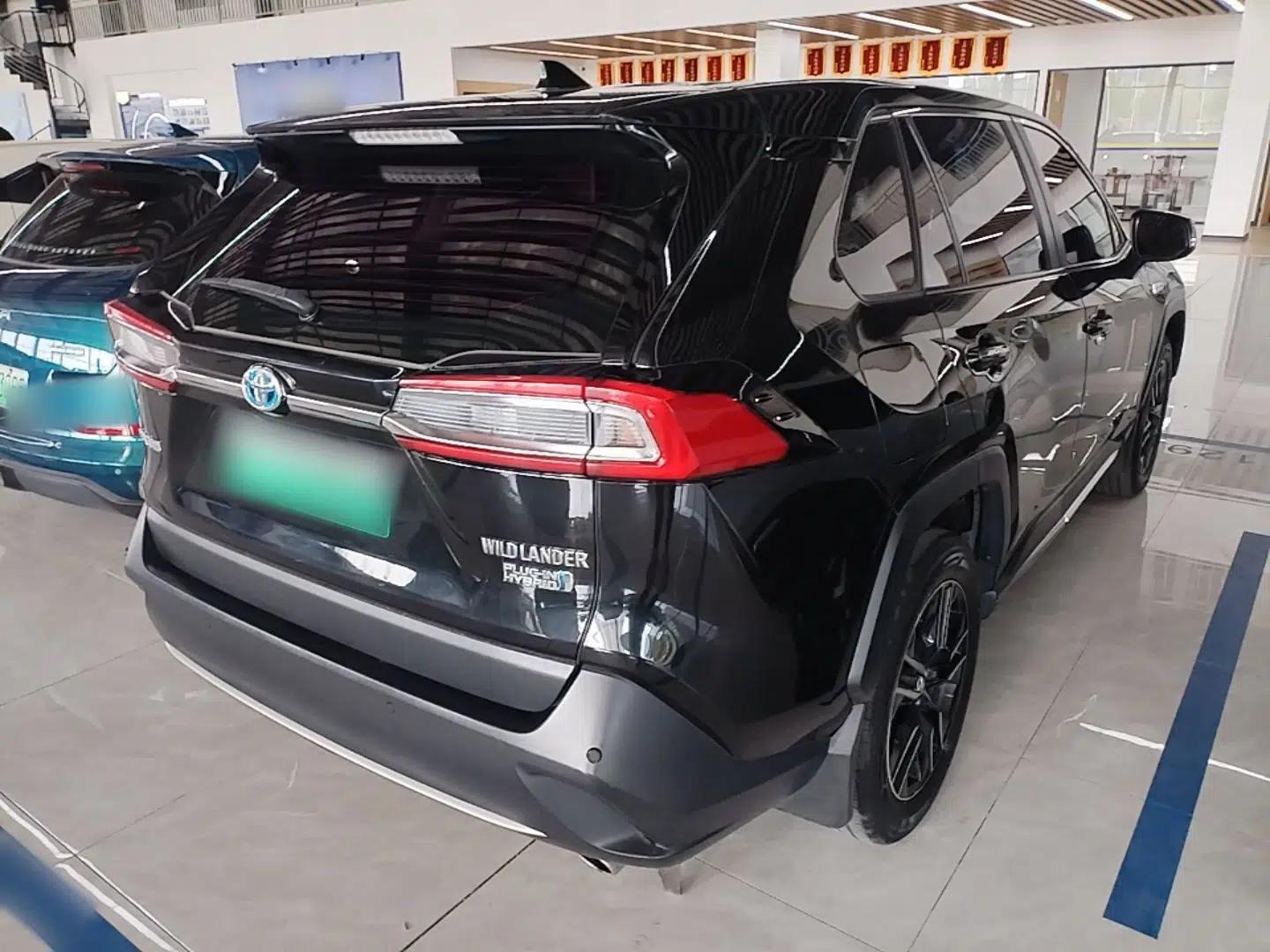 Toyota Wildlander New Energy 2021 High-Performance Edition 2.5L Two-Wheel Drive Powerful Version — миниатюра 6