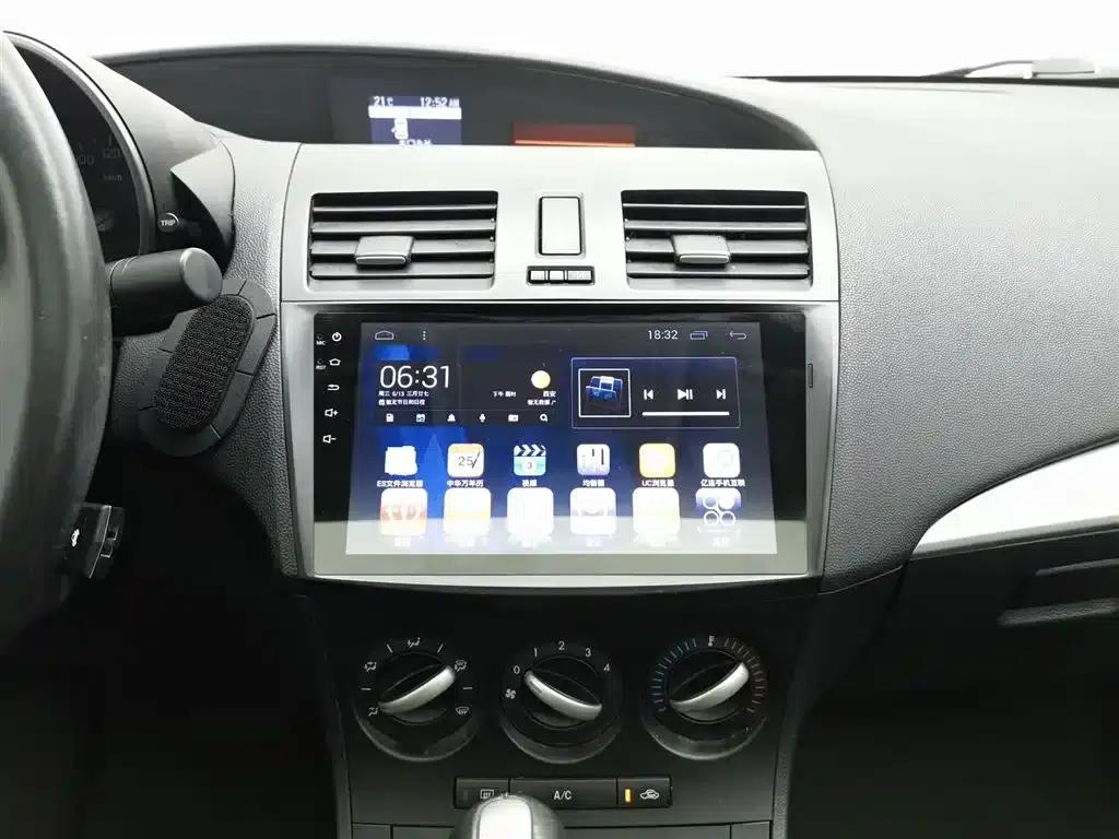 Mazda 3 Axela 2013 Sedan 1.6L Automatic Elite — миниатюра 12