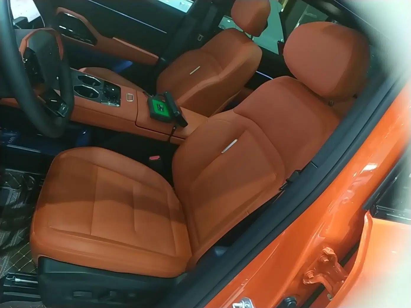 Ford Bronco 2026 Model Long Beach Range-Extended Version — миниатюра 18