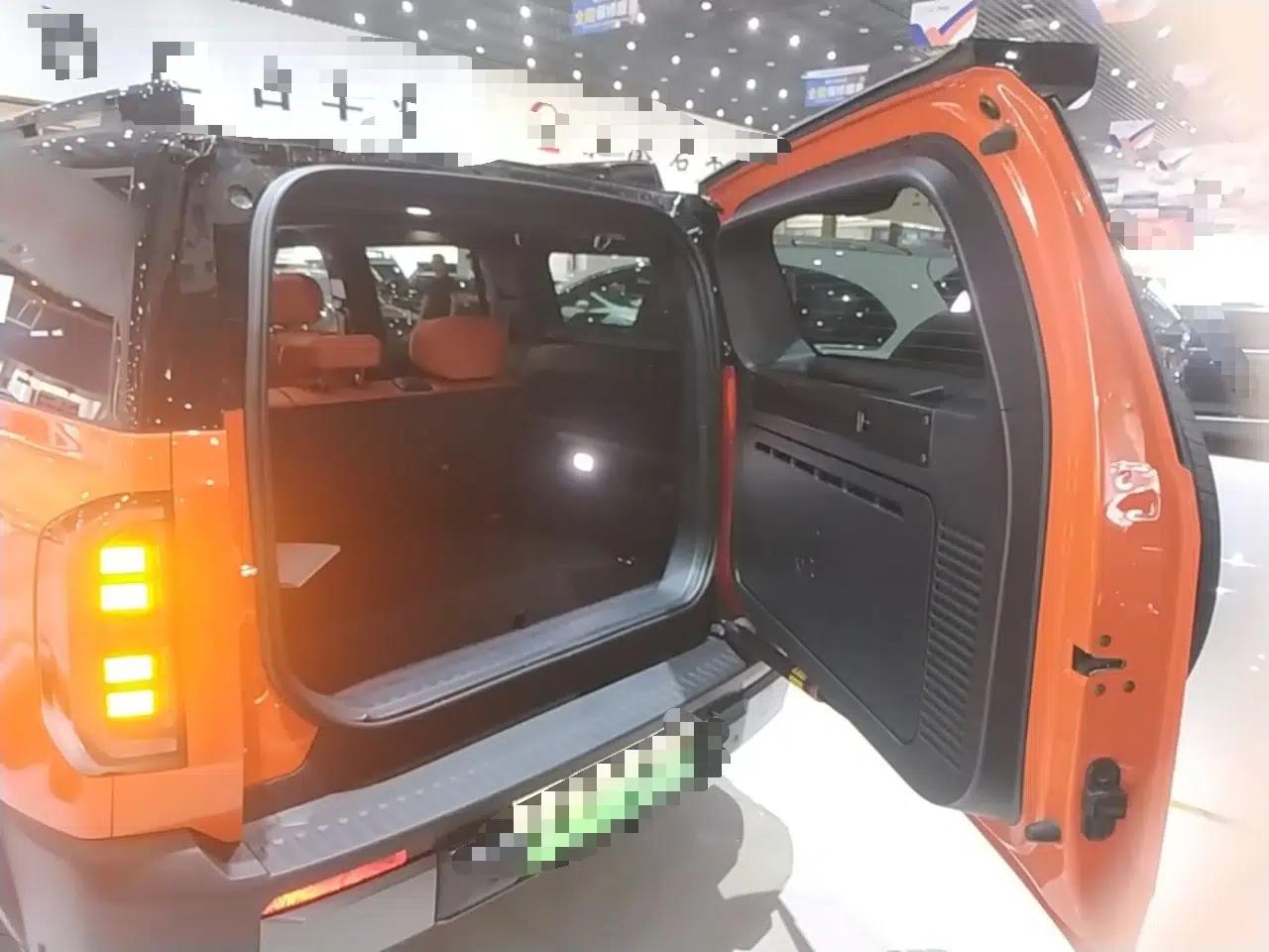 Ford Bronco 2026 Model Long Beach Range-Extended Version — миниатюра 22