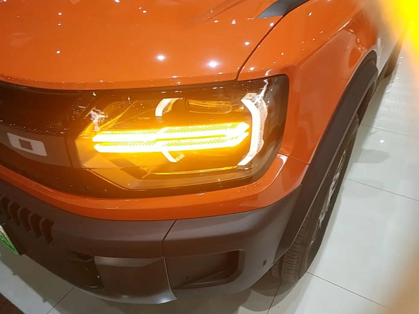 Ford Bronco 2026 Model Long Beach Range-Extended Version — миниатюра 9