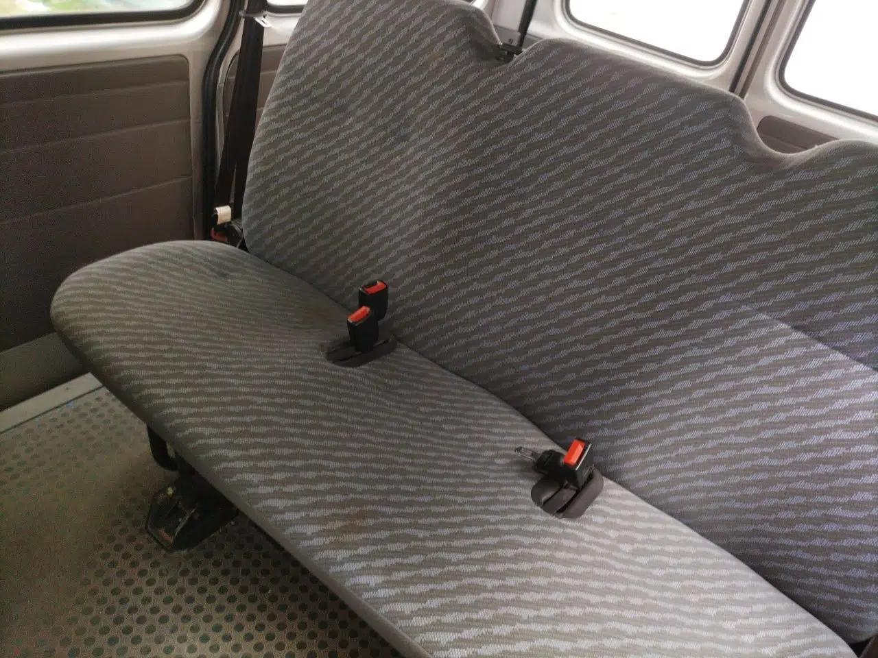 Ford Classic Transit 2013 2.8T Facelifted Diesel Van - Short Wheelbase Mid-Roof Model JX493ZLQ4 — миниатюра 20