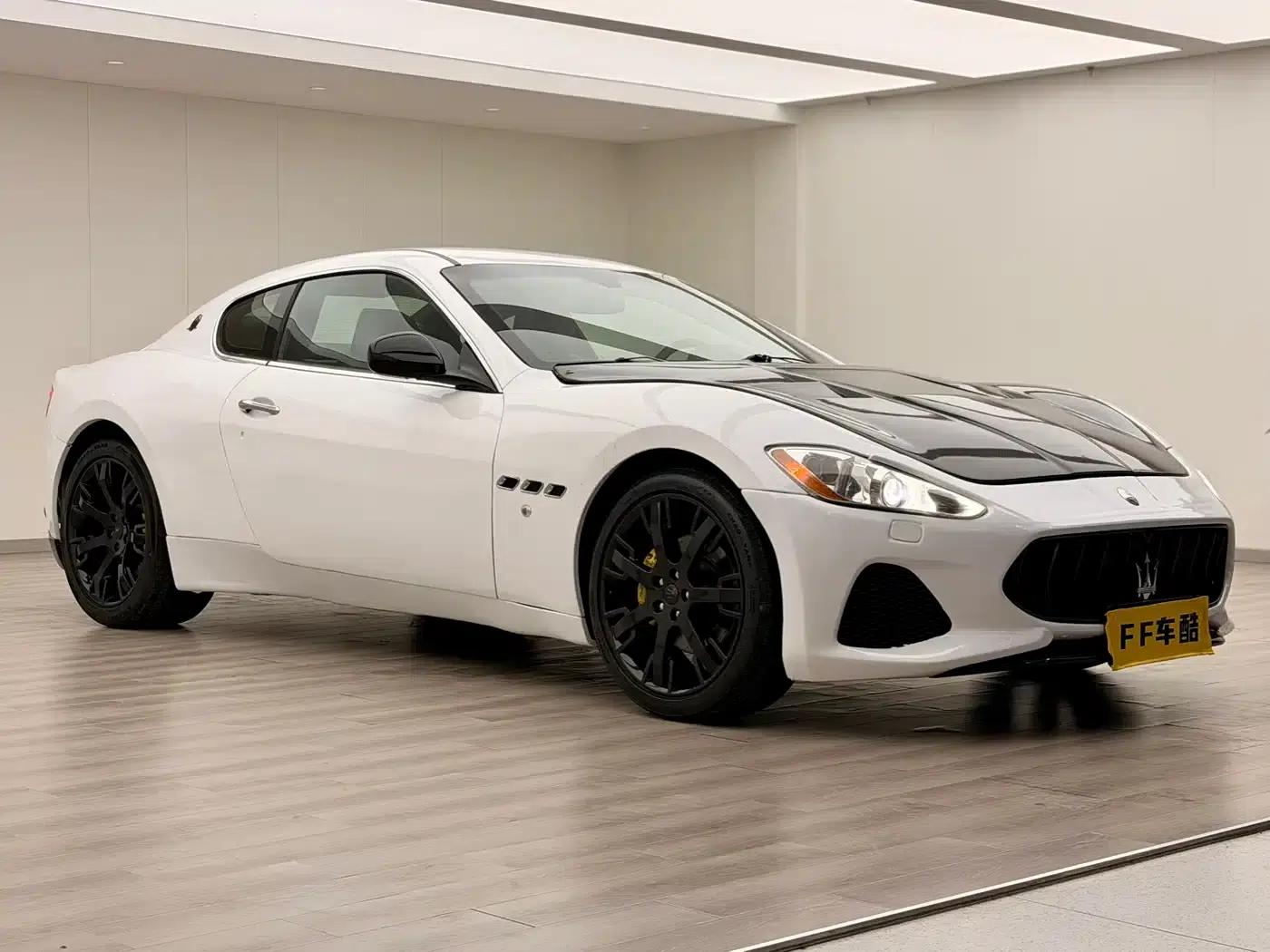 GranTurismo 2013 4.7L Sport Automatic — миниатюра 2