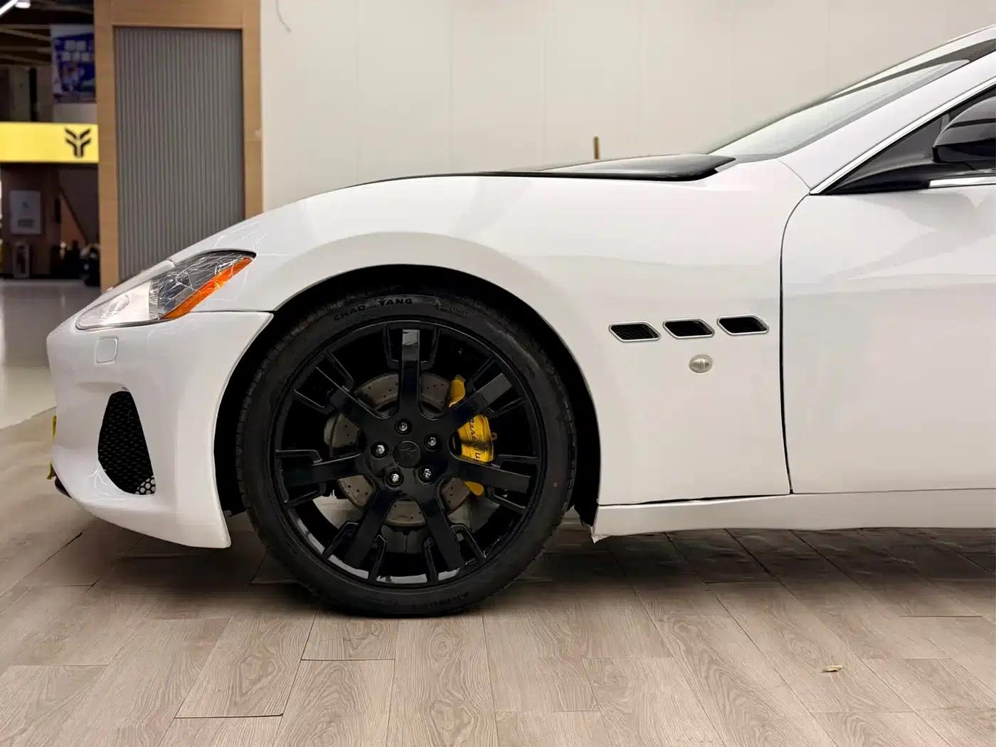 GranTurismo 2013 4.7L Sport Automatic — миниатюра 11