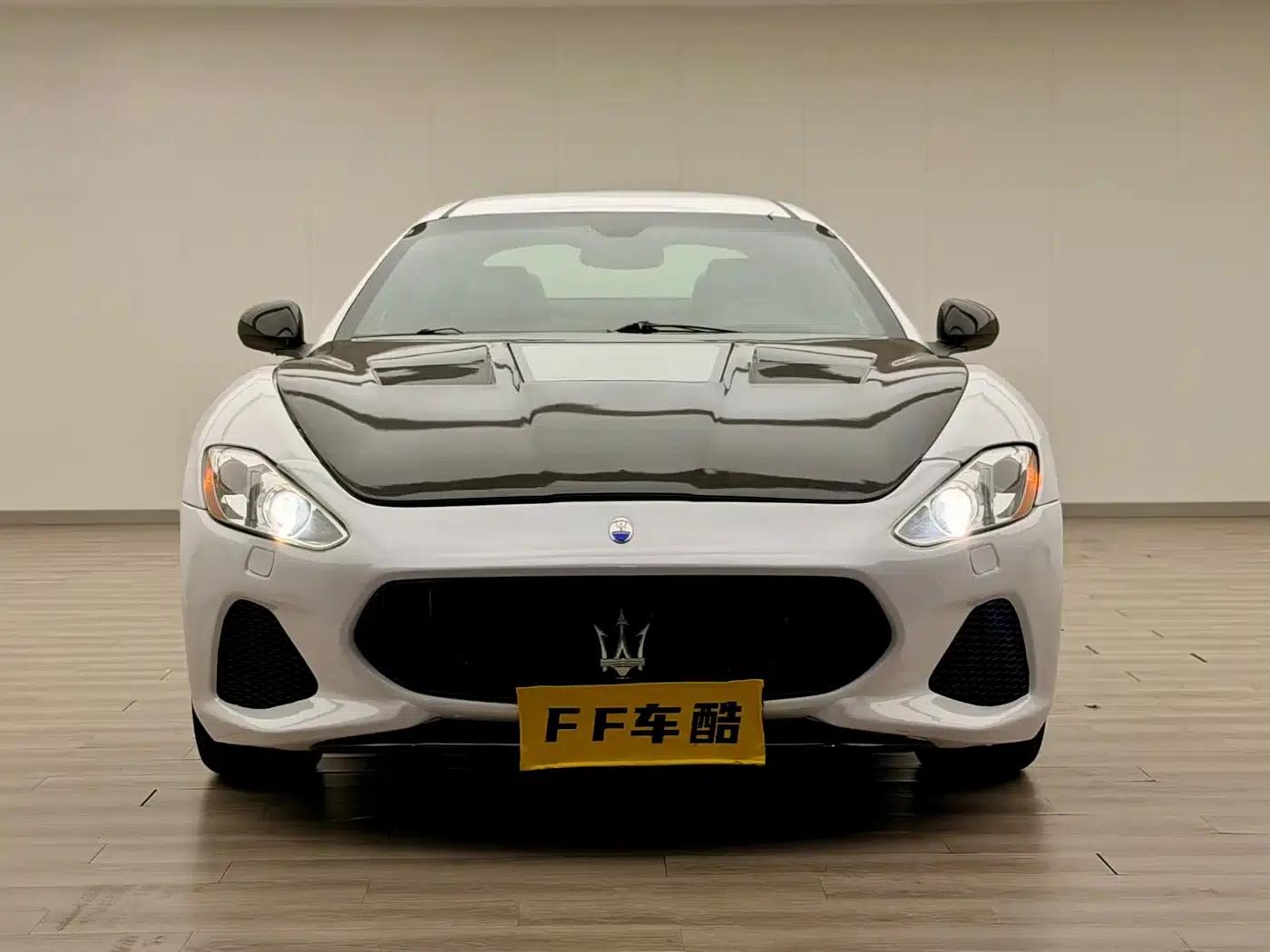GranTurismo 2013 4.7L Sport Automatic — миниатюра 3