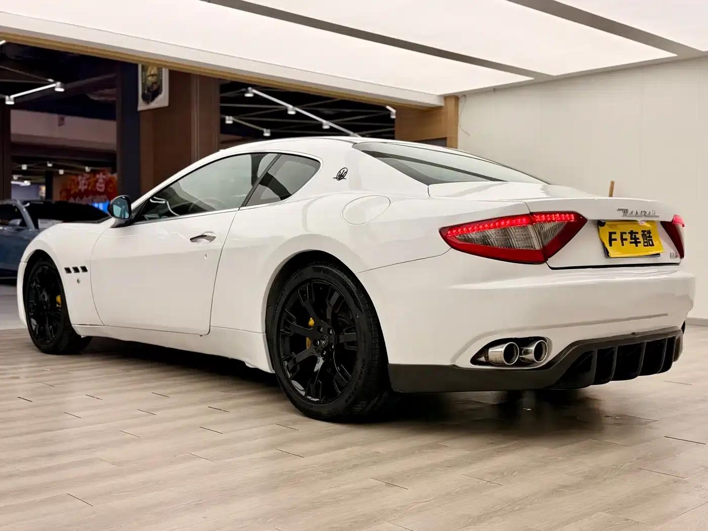 GranTurismo 2013 4.7L Sport Automatic — миниатюра 6