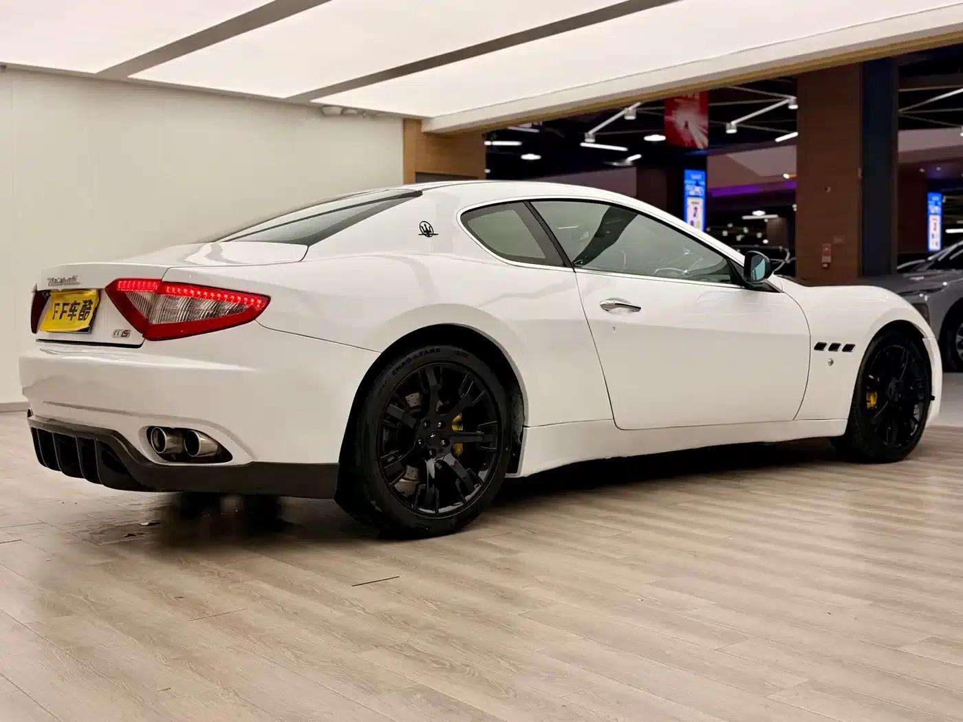GranTurismo 2013 4.7L Sport Automatic — миниатюра 9