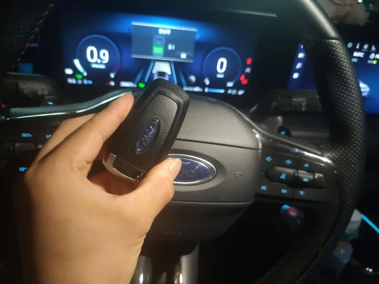 Ford EVOS 2022 EcoBoost 245 ST-Line — миниатюра 9