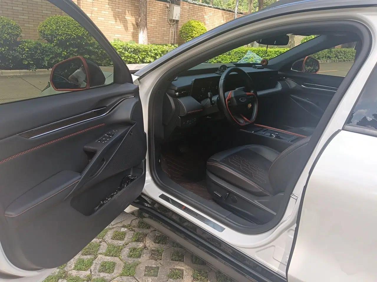 Ford EVOS 2022 EcoBoost 245 First Edition Limited Edition — миниатюра 17