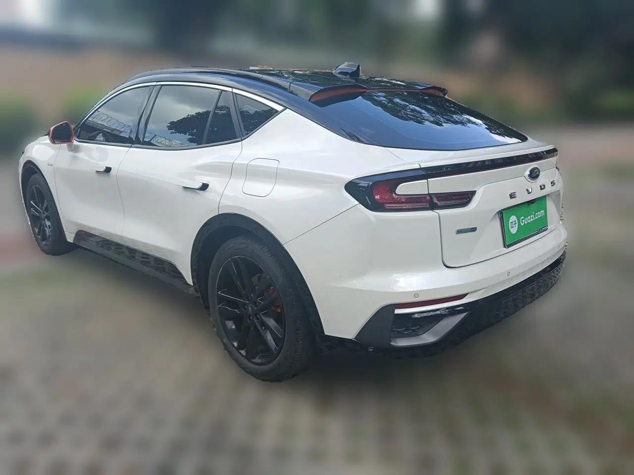 Ford EVOS 2022 EcoBoost 245 First Edition Limited Edition — миниатюра 4