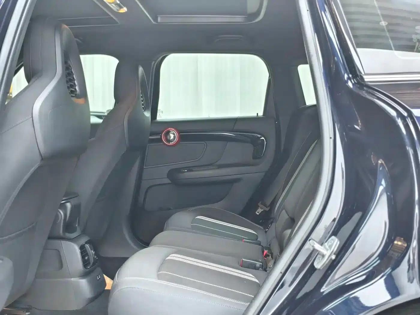 MINI JCW COUNTRYMAN 2021 2.0T JOHN COOPER WORKS — миниатюра 6