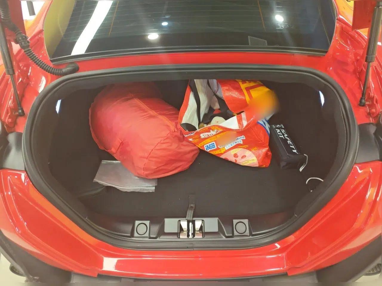 Ferrari Roma 2020 3.9T V8 — миниатюра 20
