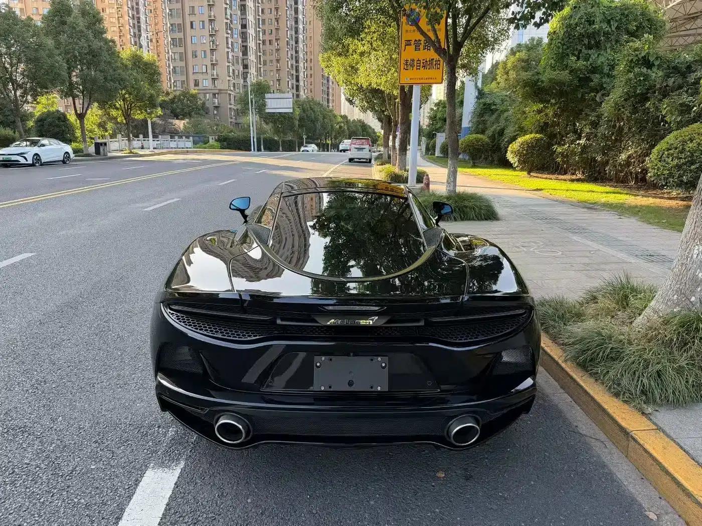 McLaren GT 2023 4.0T Standard Edition — миниатюра 5