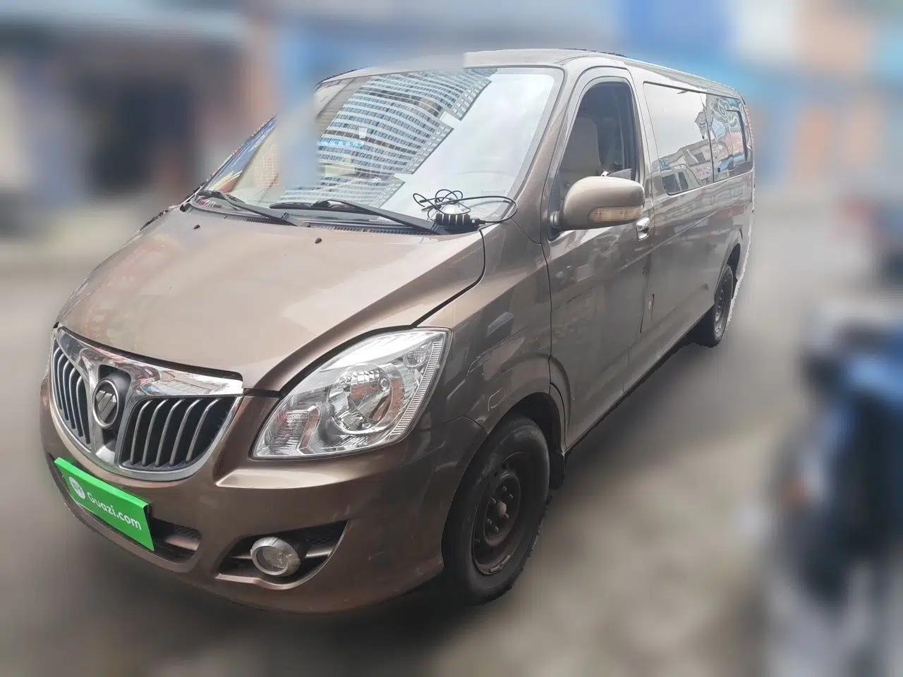 Foton MP-X E 2014 2.5T Wealth Express Classic Trim Basic Version with 4JB1T Engine — миниатюра 1