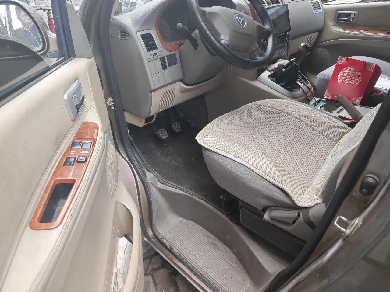 Foton MP-X E 2014 2.5T Wealth Express Classic Trim Basic Version with 4JB1T Engine — миниатюра 17