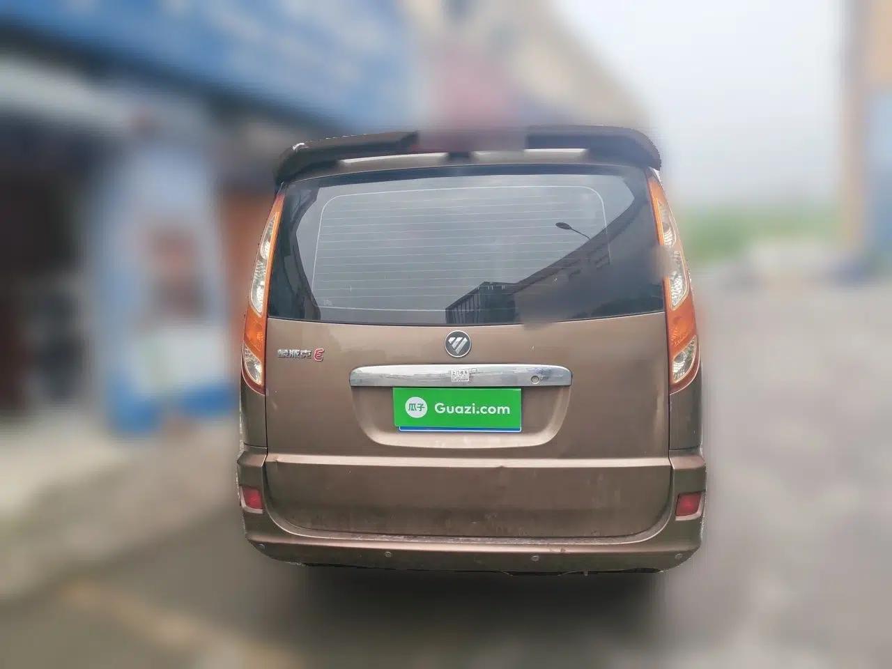 Foton MP-X E 2014 2.5T Wealth Express Classic Trim Basic Version with 4JB1T Engine — миниатюра 5