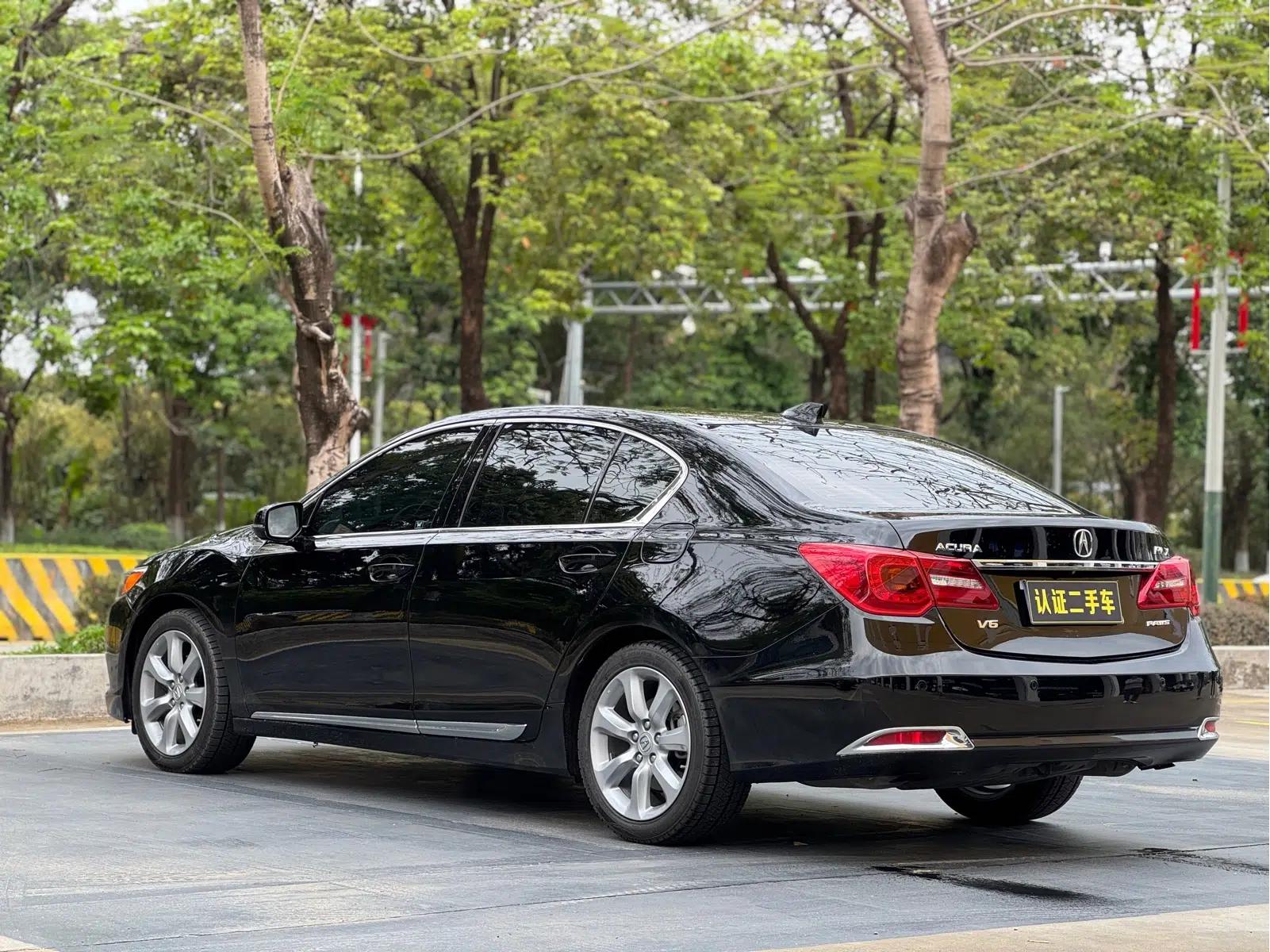 Acura RLX 2013 3.5L PAWS Edition — миниатюра 7
