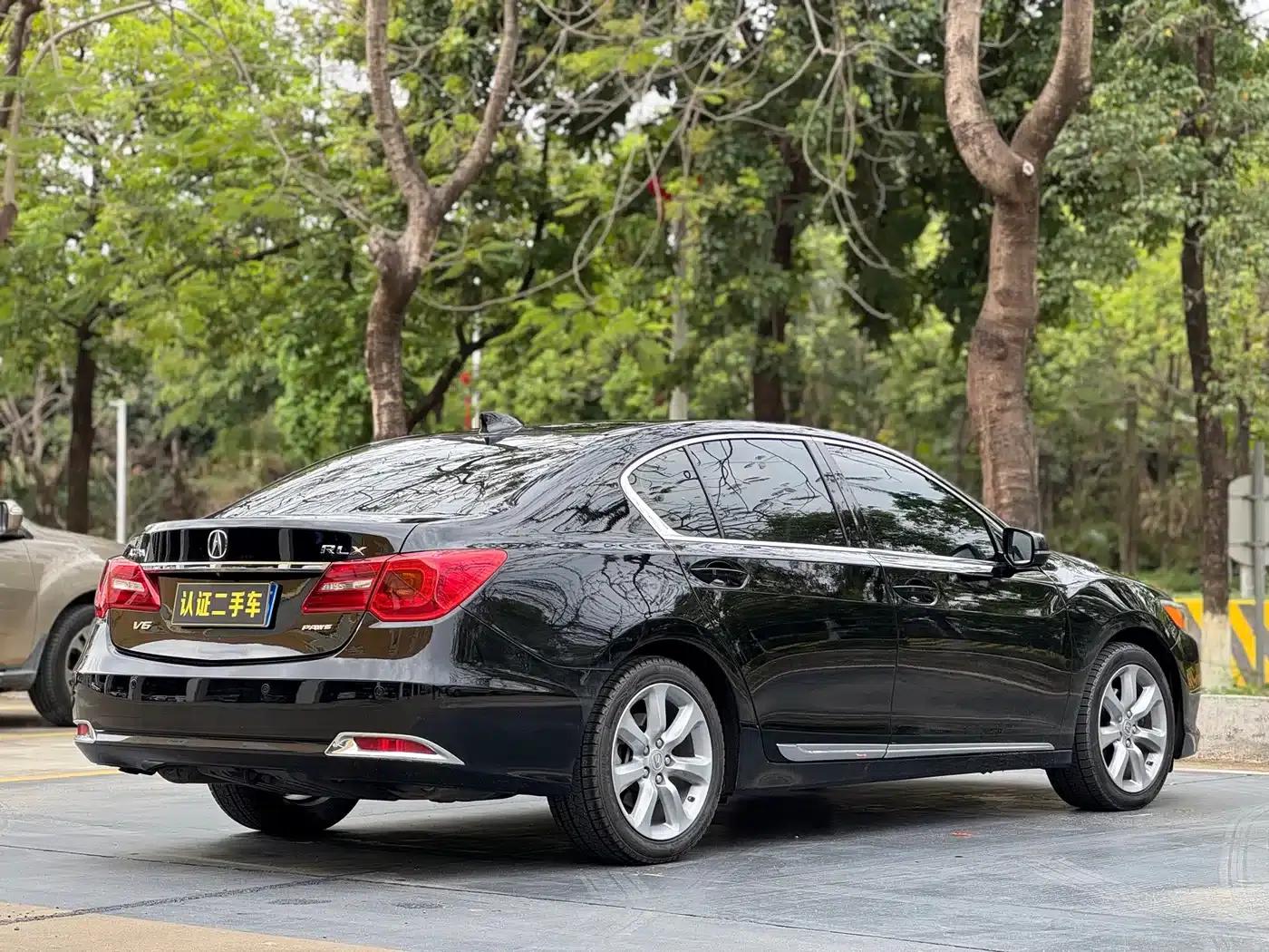 Acura RLX 2013 3.5L PAWS Edition — миниатюра 9