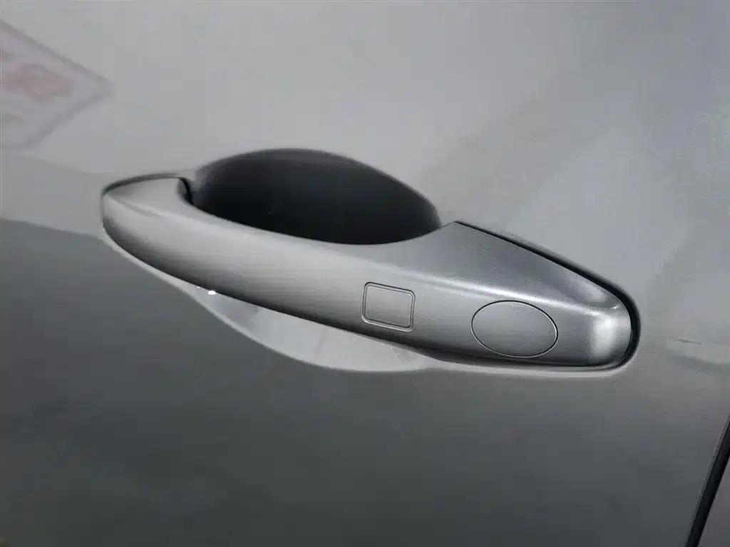 ORA Good Cat GT 2024 Magnolia Edition, 401km/h, Premium Model, 126kW — миниатюра 18