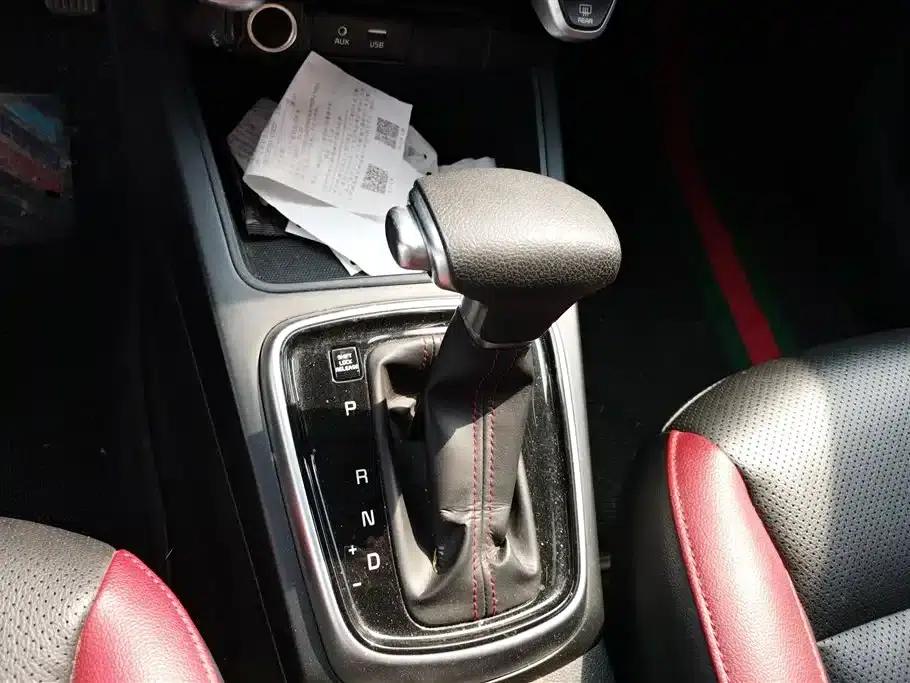 2017 KX CROSS 1.4L AT GLS — миниатюра 15