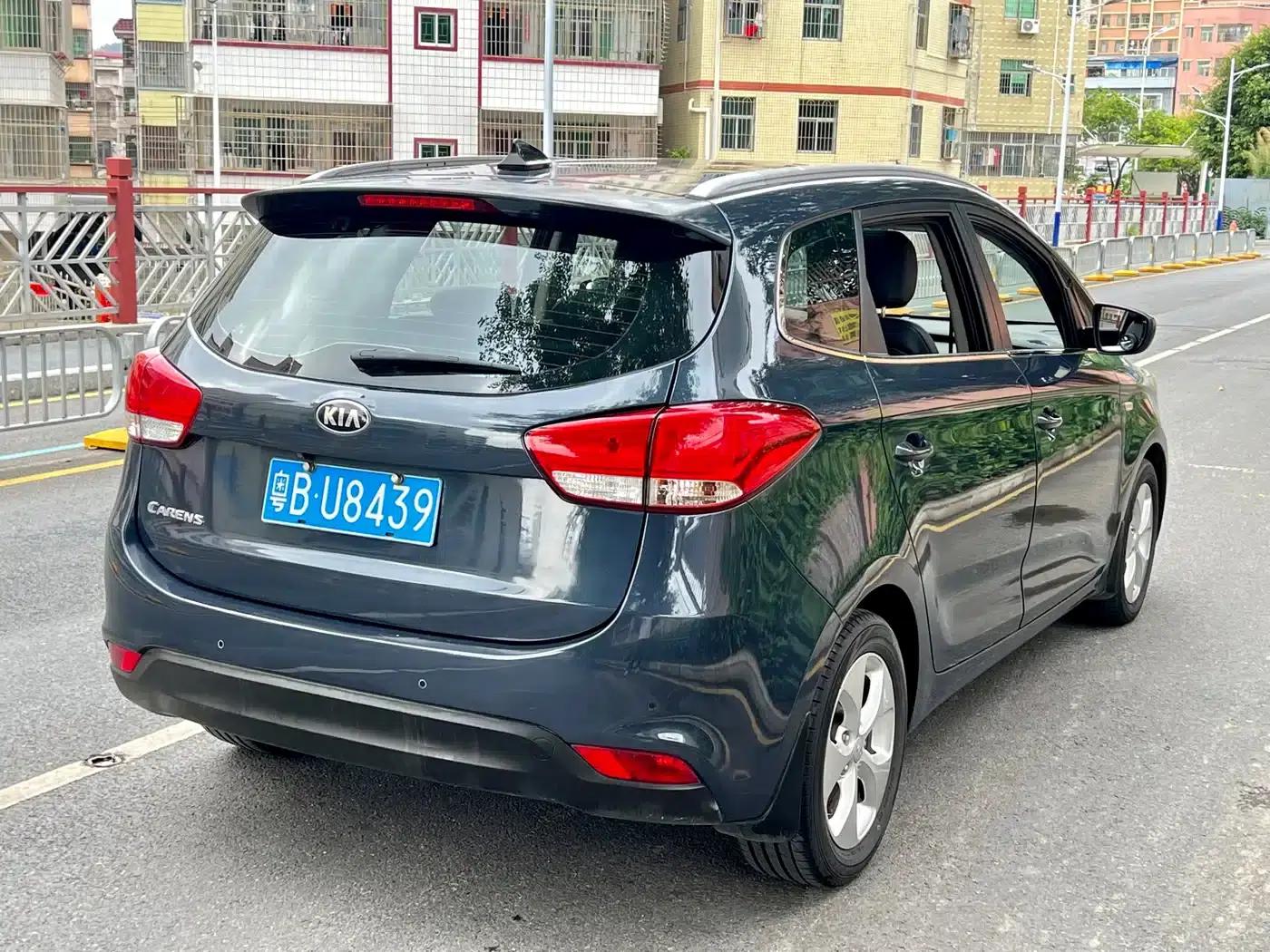 Carens 2013 2.0L 7-seater Automatic Standard Edition (National IV Emission Standard) — миниатюра 6
