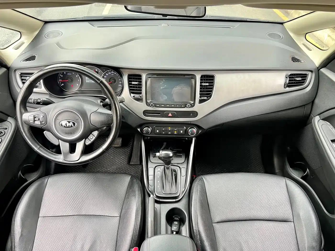 Carens 2013 2.0L 7-seater Automatic Standard Edition (National IV Emission Standard) — миниатюра 9