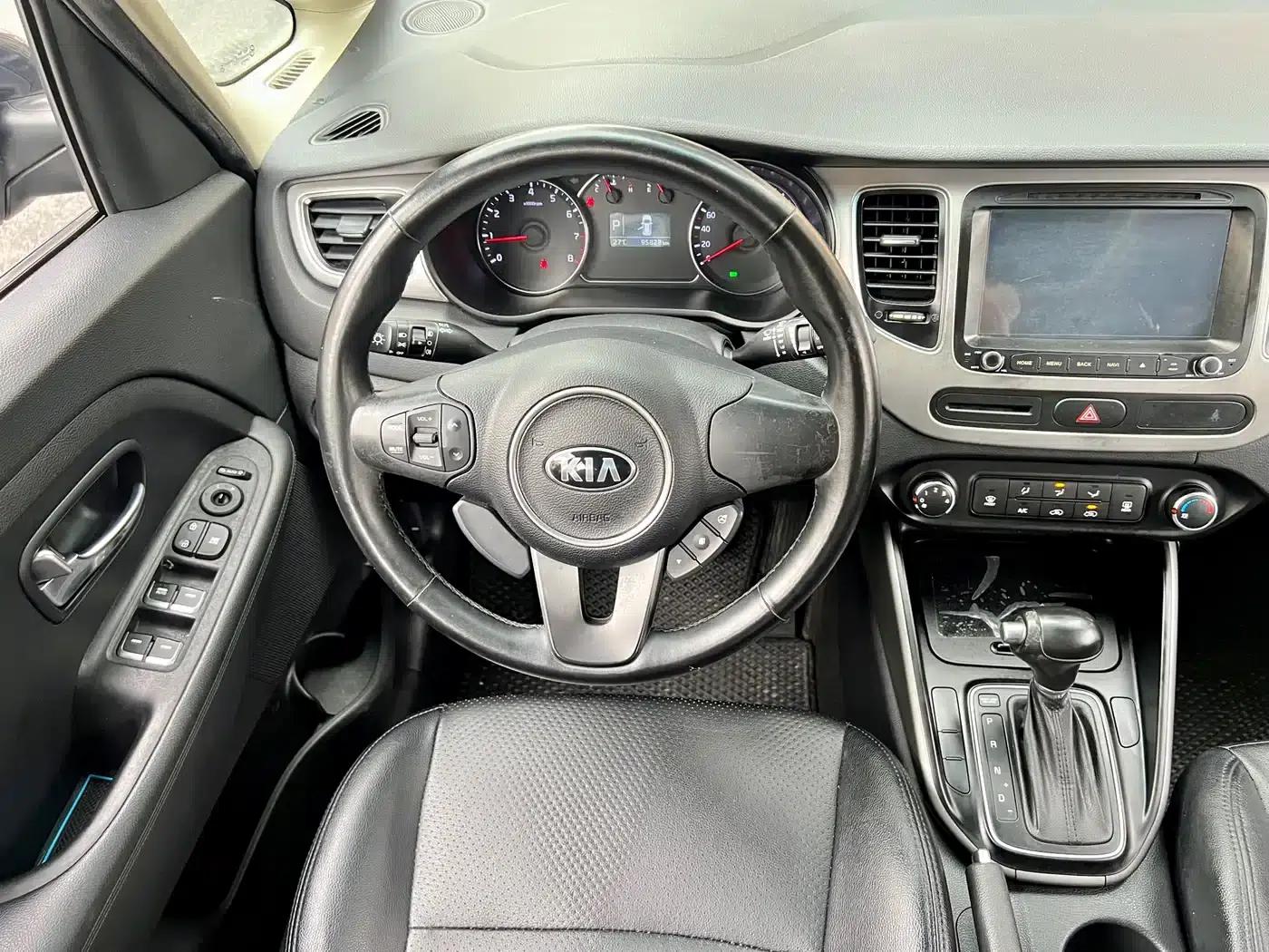 Carens 2013 2.0L 7-seater Automatic Standard Edition (National IV Emission Standard) — миниатюра 10