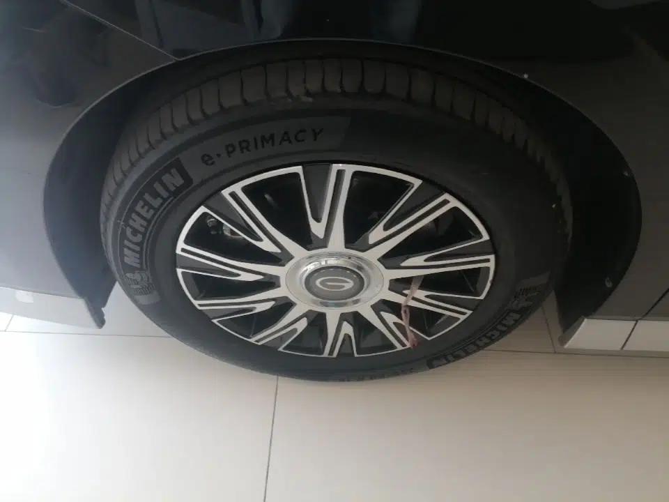 GAC Trumpchi E9 2024 E9 Deluxe Edition — миниатюра 8