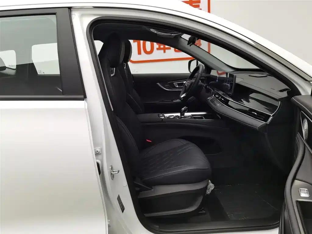 Chery Tiggo 7 PLUS 2025 1.6TGDI DCT Premium Edition — миниатюра 23