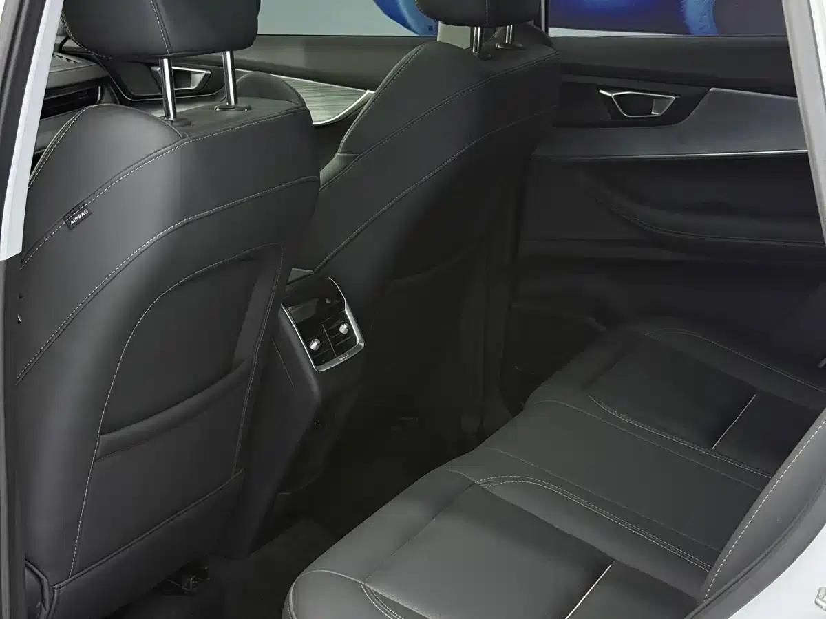 Chery Tiggo 7 PLUS 2022 1.5T CVT Premium+ — миниатюра 8