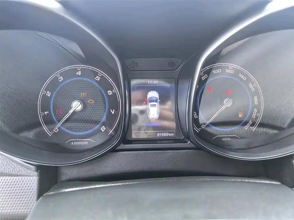 Chery Tiggo 5 2015 1.5T Manual Comfort Edition — миниатюра 8