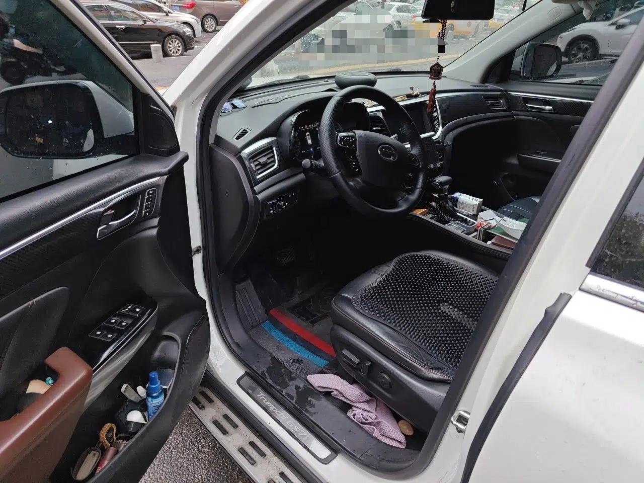 GAC Trumpchi GS7 2017 320T Two-Wheel-Drive Luxury Smart Connectivity Model — миниатюра 17