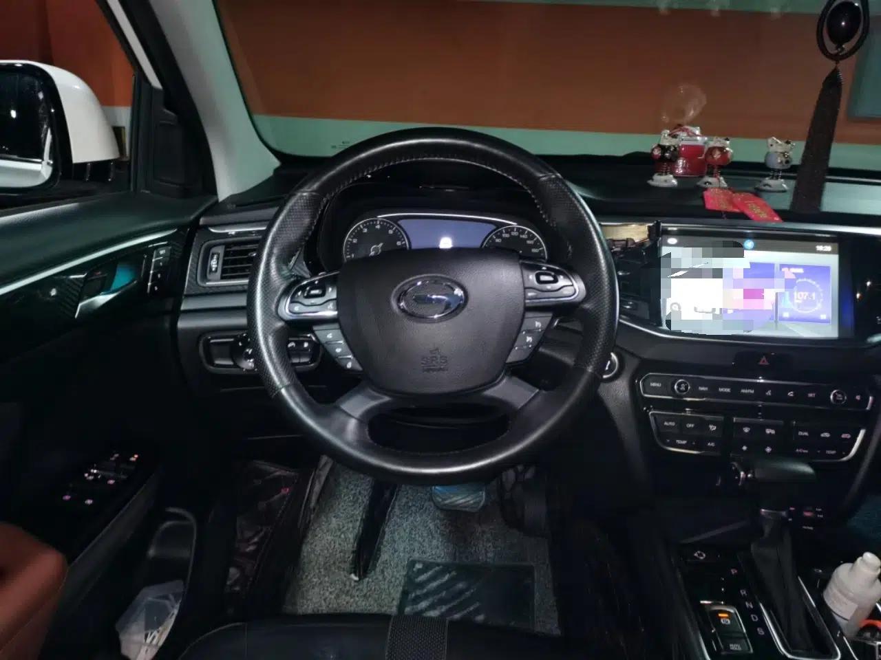 GAC Trumpchi GS7 2017 320T Two-Wheel-Drive Luxury Smart Connectivity Model — миниатюра 11