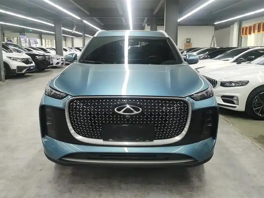 Chery Tiggo 8 PLUS C-DM 2025 1.5T 116km/h Premium 5-seater — миниатюра 2