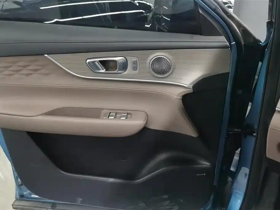 Chery Tiggo 8 PLUS C-DM 2025 1.5T 116km/h Premium 5-seater — миниатюра 7