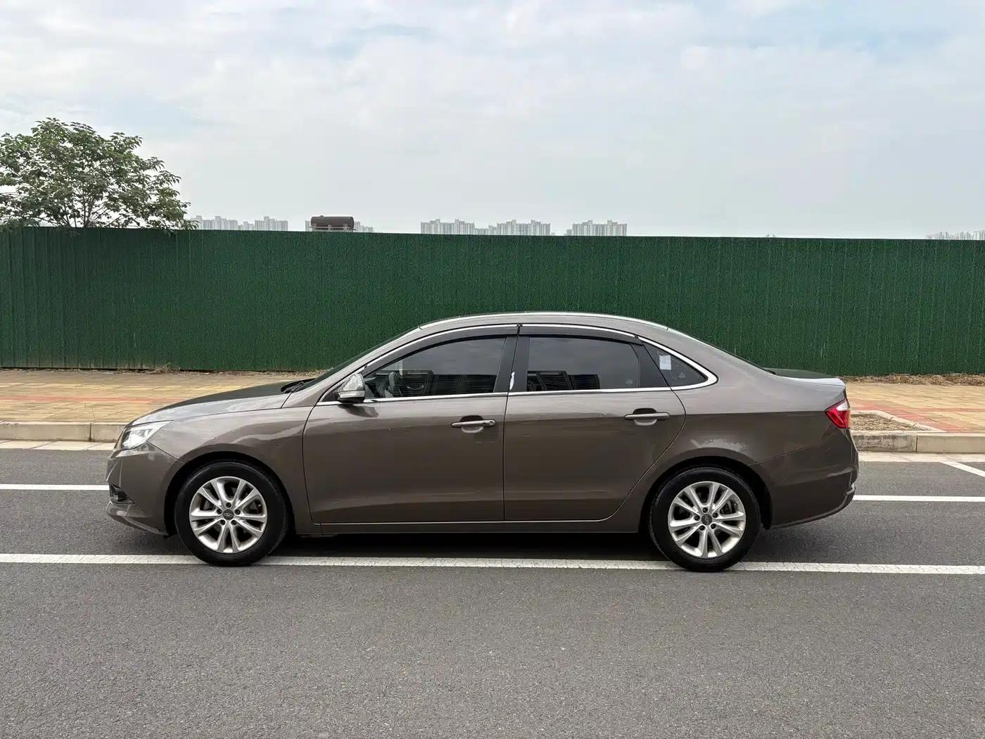 Chery Arrizo 7 2015 1.6L CVT Premium Edition — миниатюра 7
