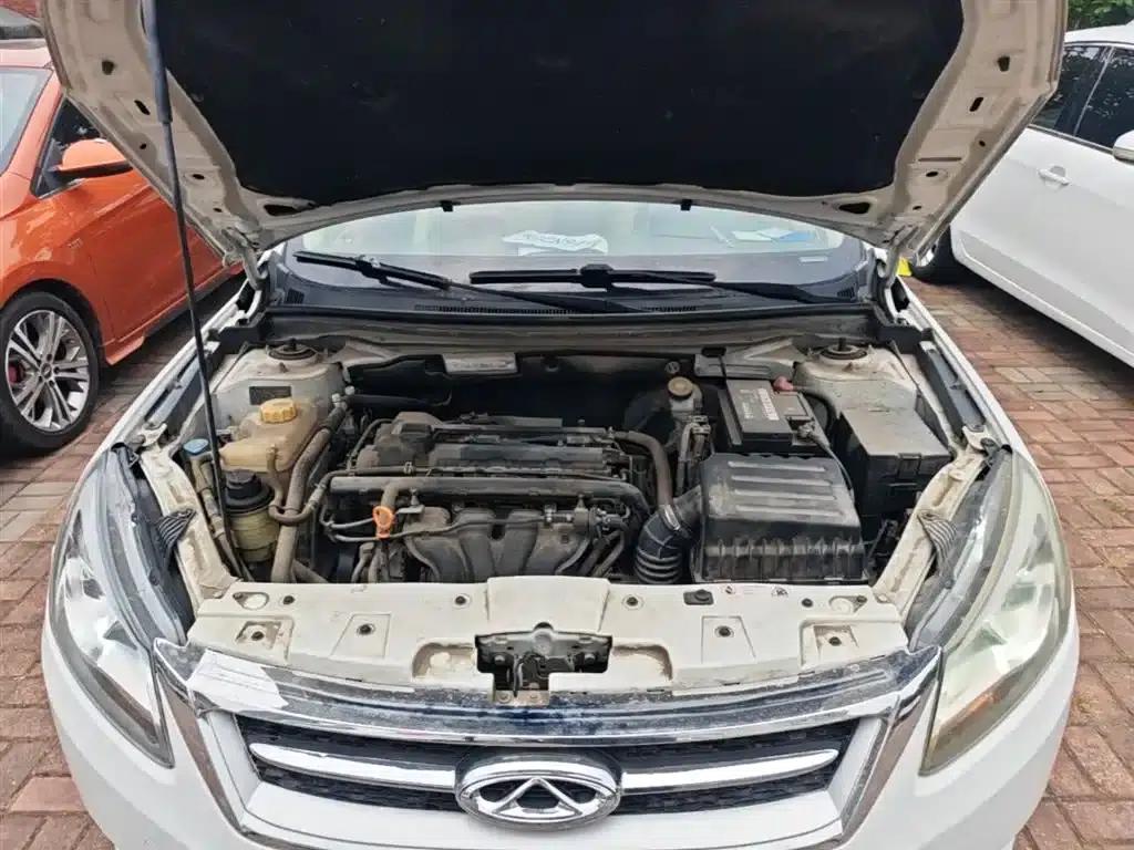 Chery Arrizo 7 2015 1.6L Manual Elite Edition — миниатюра 20
