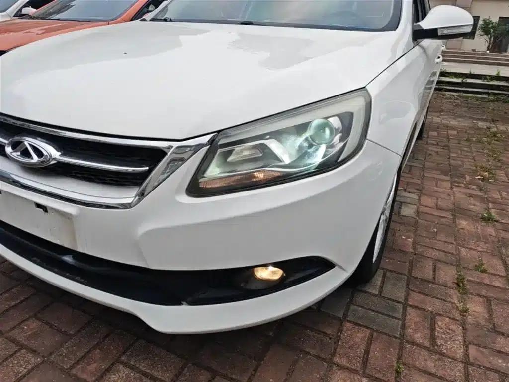 Chery Arrizo 7 2015 1.6L Manual Elite Edition — миниатюра 24