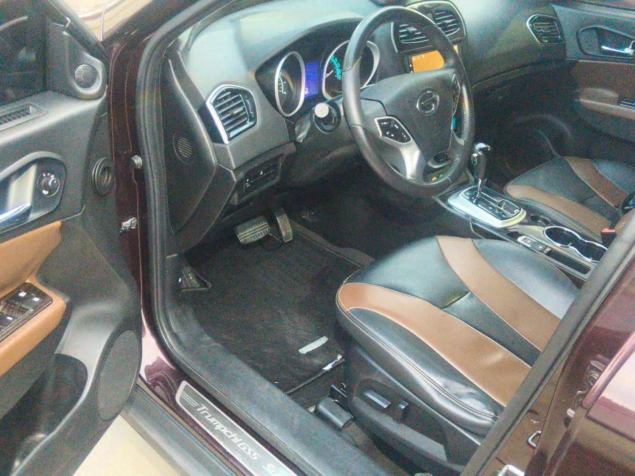 GAC Trumpchi GS5 Super 2015 2.0L Automatic Two-Wheel Drive Luxury Navigation Edition — миниатюра 17
