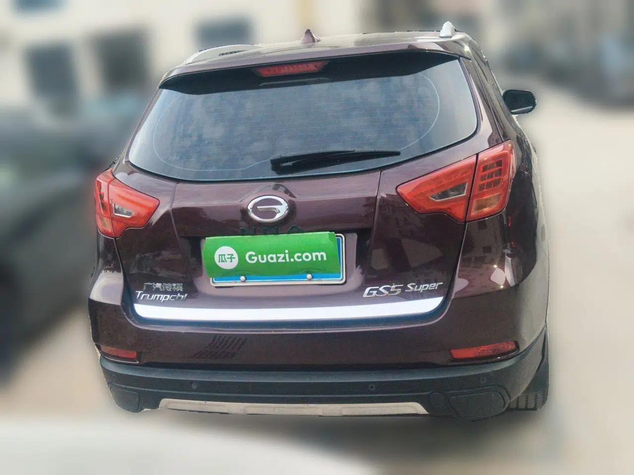 GAC Trumpchi GS5 Super 2015 2.0L Automatic Two-Wheel Drive Luxury Navigation Edition — миниатюра 5