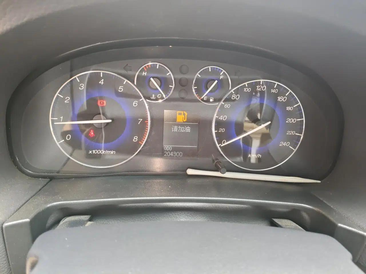 GAC Trumpchi GA5 2012 1.8L Manual Elite Model — миниатюра 12