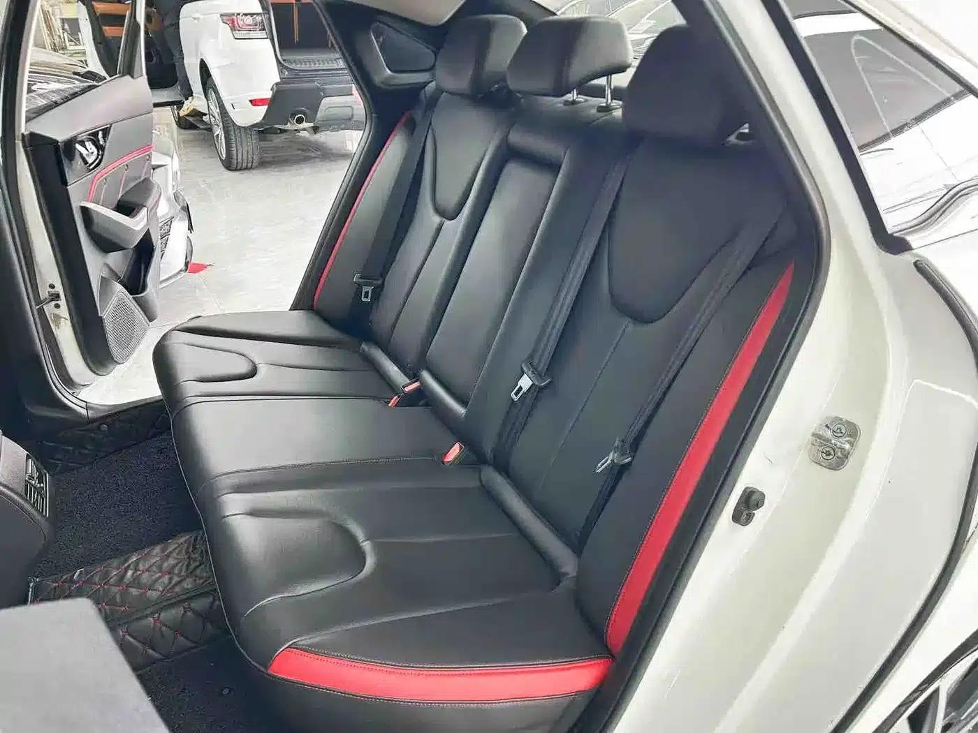 Venucia D60 2018 1.6L Manual Intelligent Elite Edition — миниатюра 15