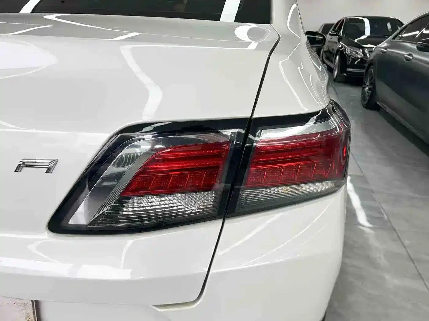 Venucia D60 2018 1.6L Manual Intelligent Elite Edition — миниатюра 19