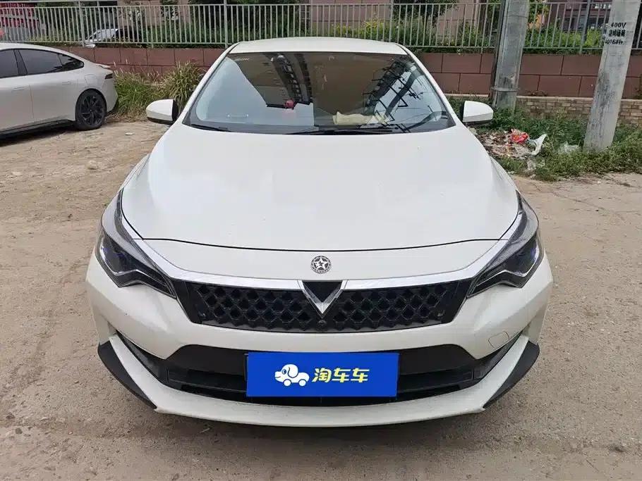 Venucia D60 2021 1.6L Entry Manual Comfort Edition — миниатюра 2