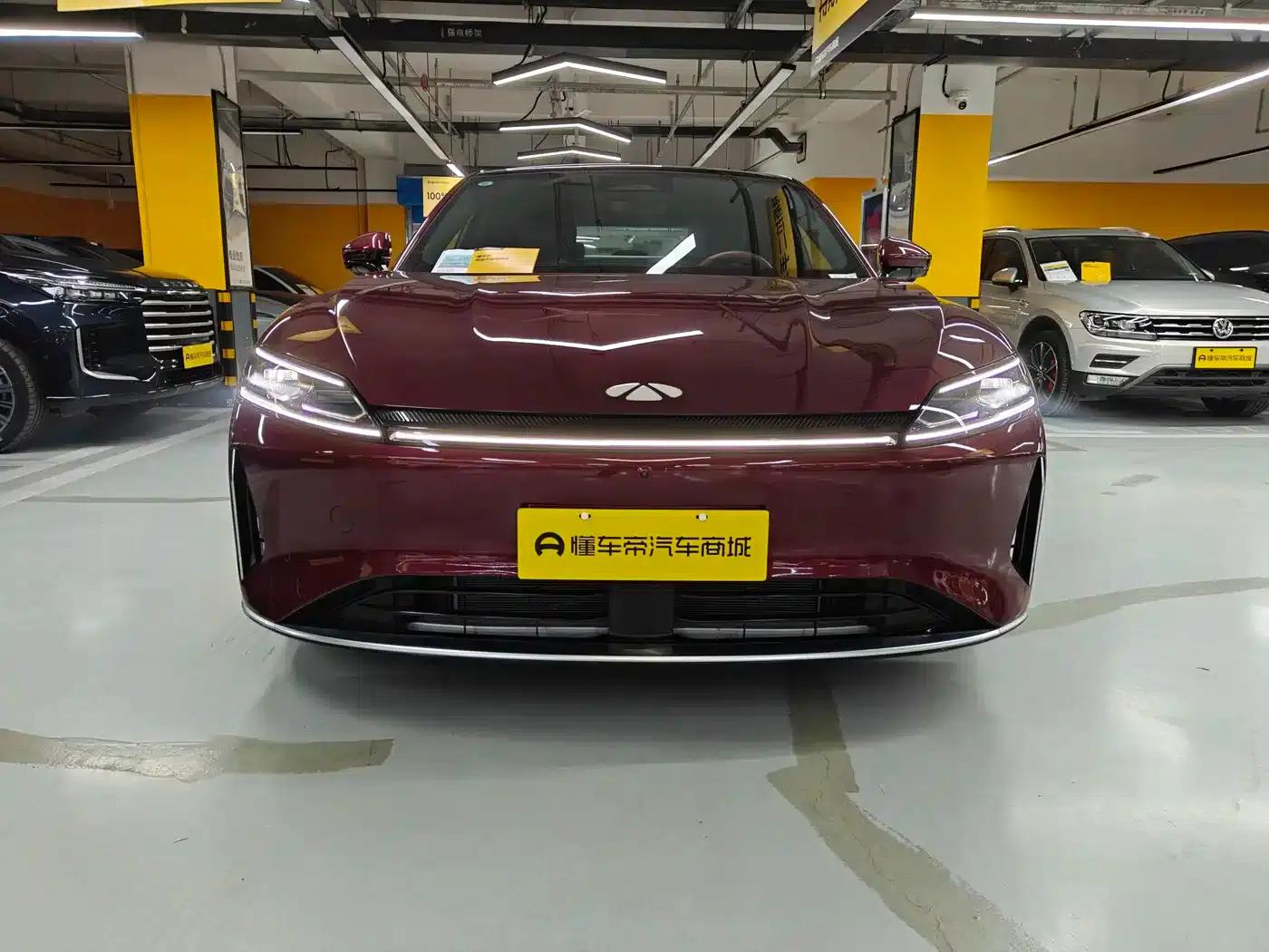 Fengyun A9L 2025 All-Wheel Drive High-Performance Peak Edition — миниатюра 3