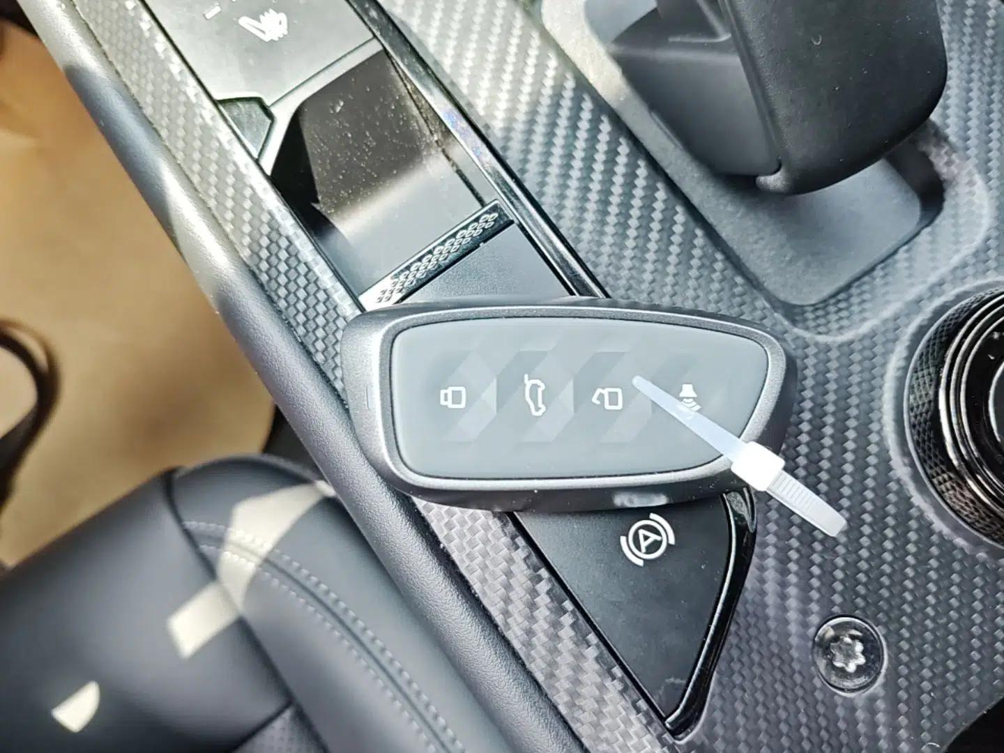 Haval H Dog 2023 2.0T Two-Wheel Drive Chaoye Version Plus — миниатюра 12