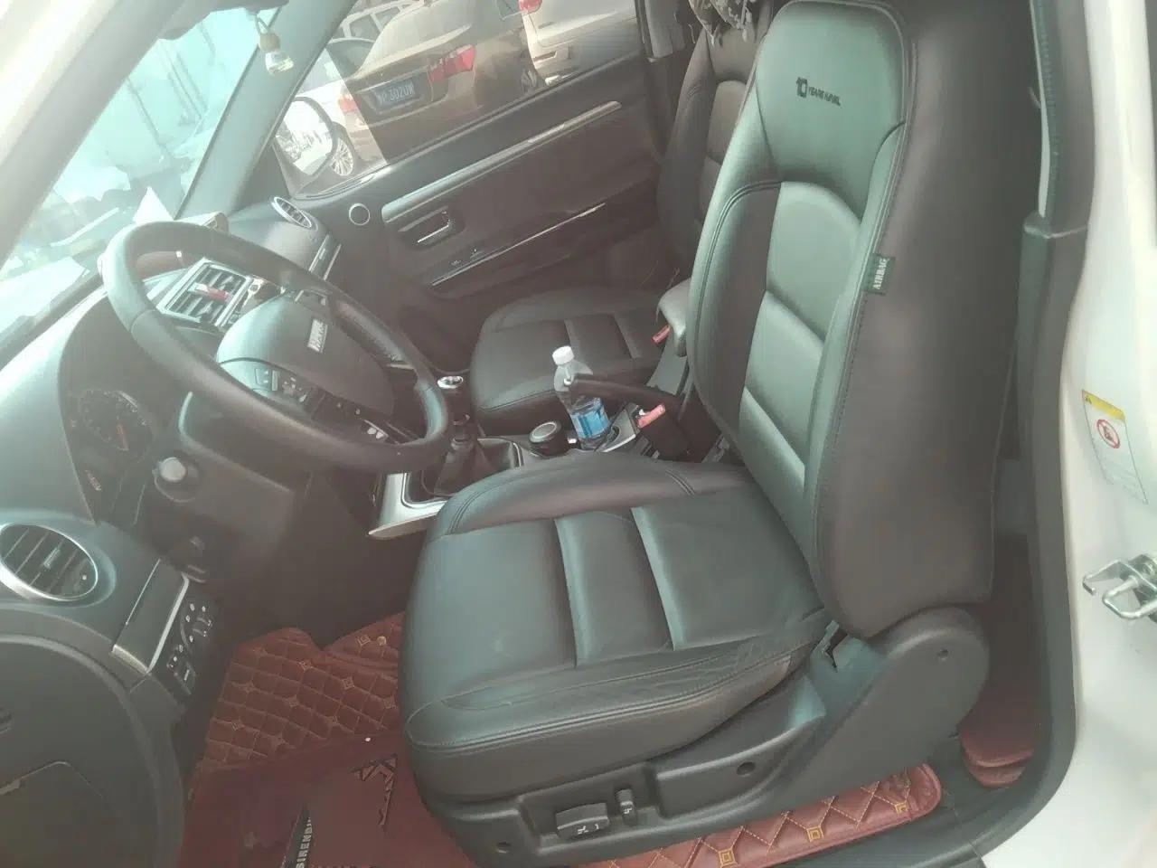 Haval H5 Classic 2016 Classic Edition 2.0T Manual 4x4 Prestige Model — миниатюра 16