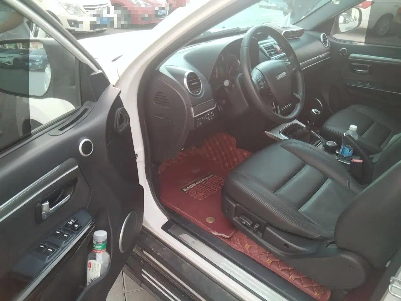 Haval H5 Classic 2016 Classic Edition 2.0T Manual 4x4 Prestige Model — миниатюра 17