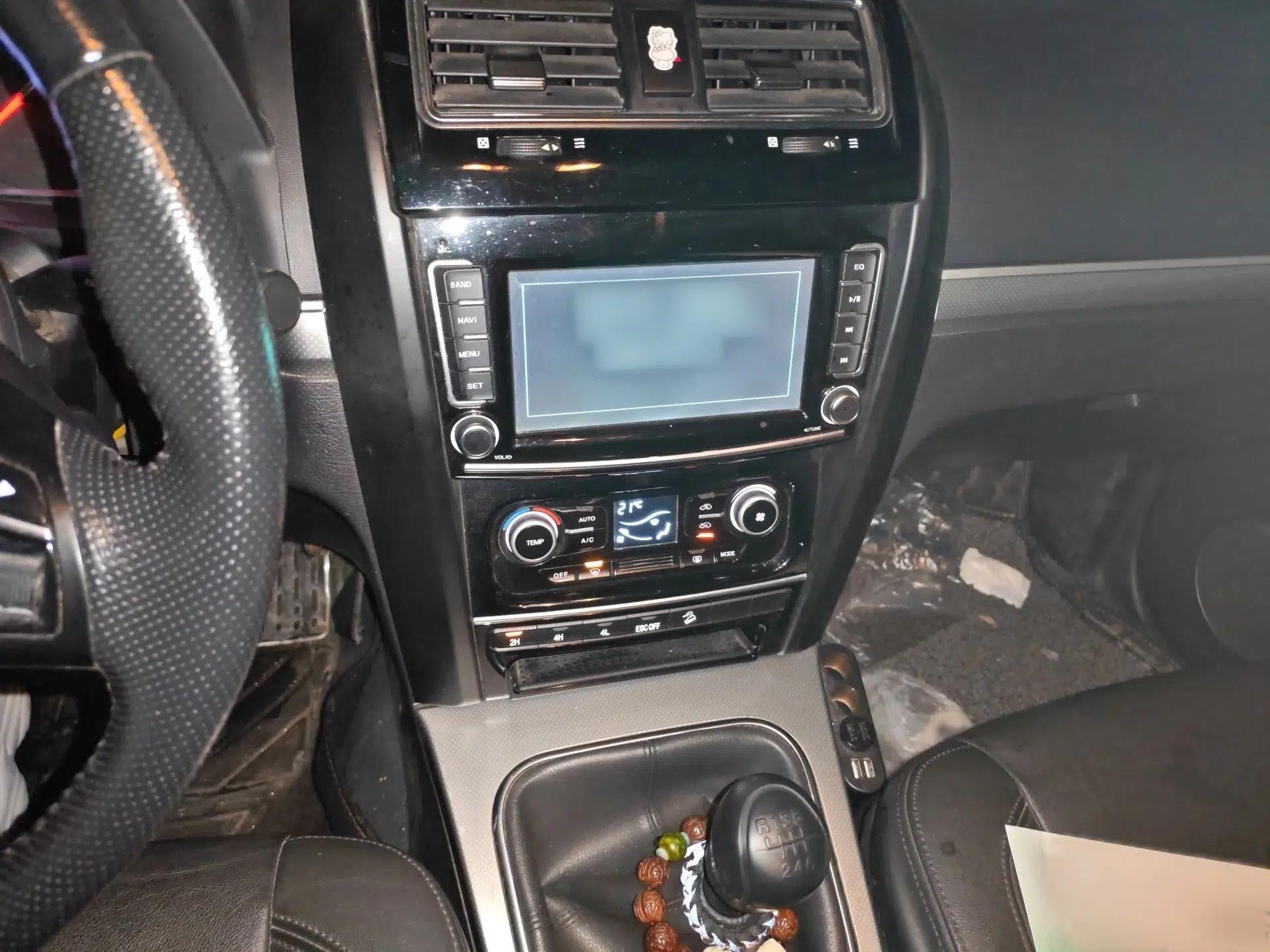 Haval H5 Classic 2018 Classic Edition 2.0T Manual 4x4 Prestige Model — миниатюра 12