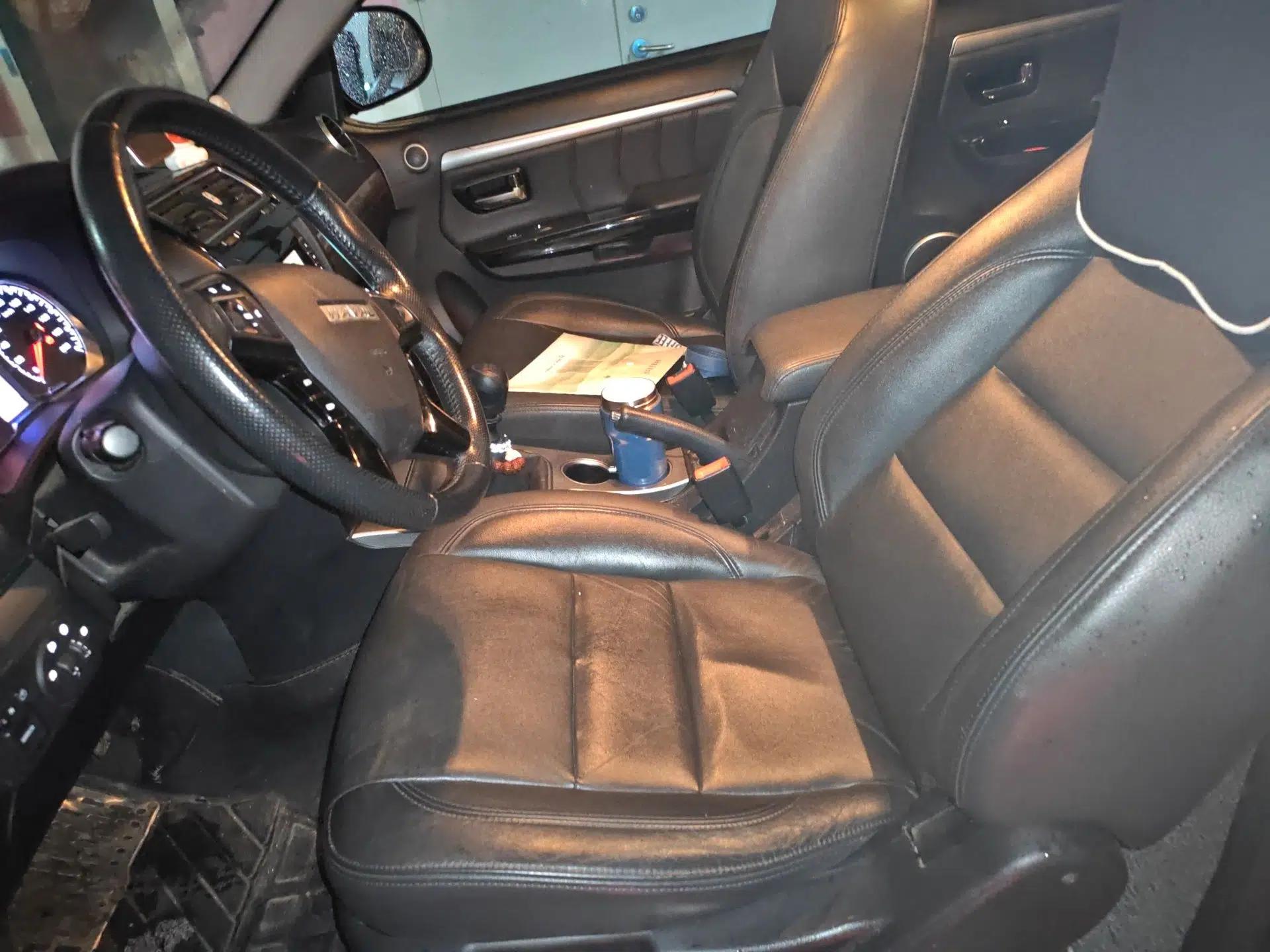 Haval H5 Classic 2018 Classic Edition 2.0T Manual 4x4 Prestige Model — миниатюра 14